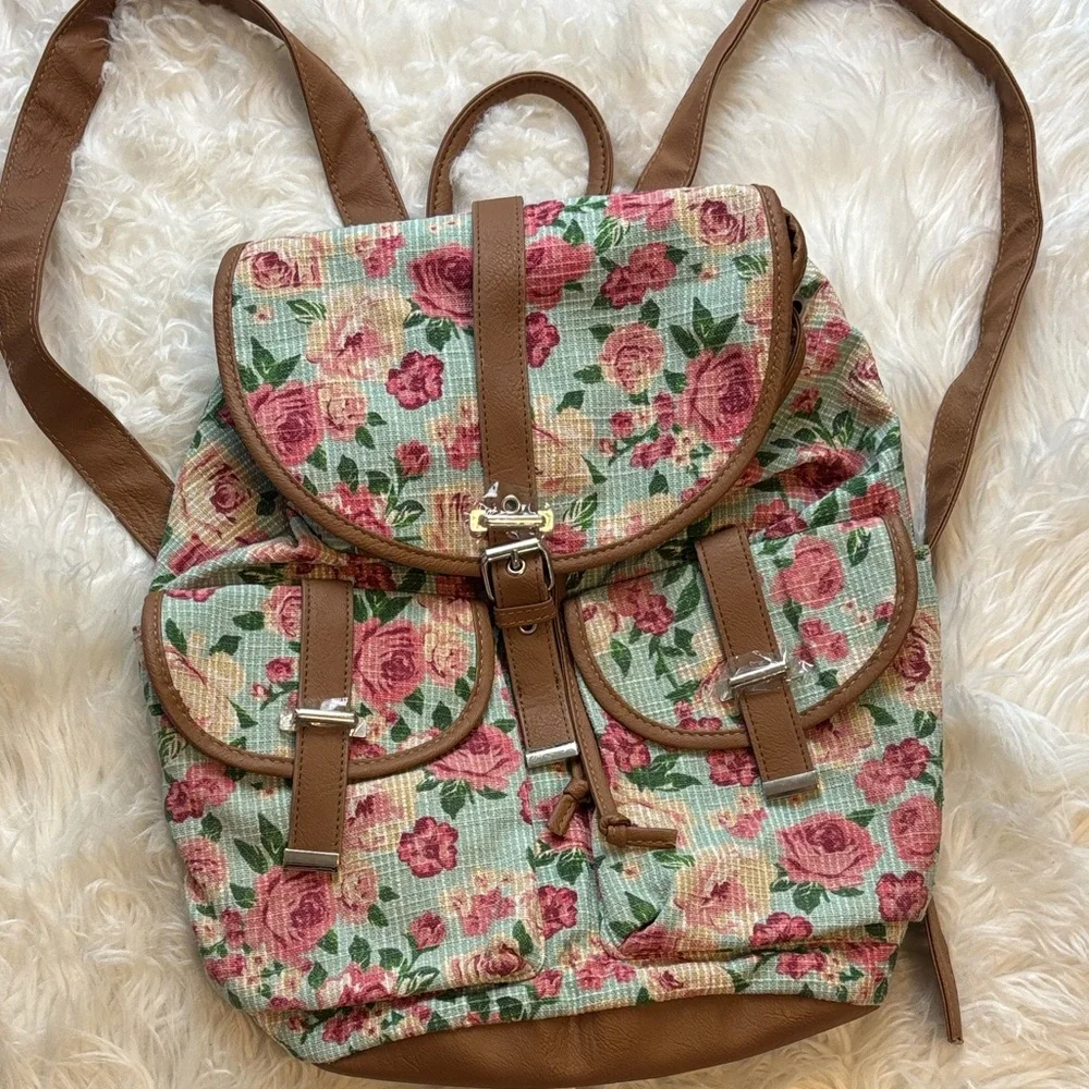 NWOT Mudd Floral Cottage Core Backpack